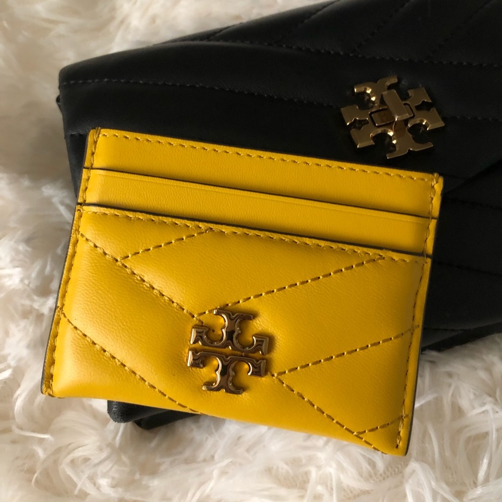 Tory Burch Kira chevron card case